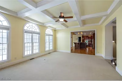 4025 Meadowvale Court, Akron, OH 44333 - Photo 6