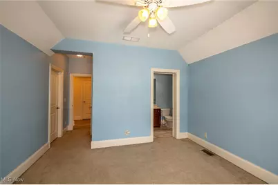 4025 Meadowvale Court, Akron, OH 44333 - Photo 34