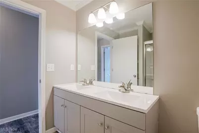 27 Landings Way, Avon Lake, OH 44012 - Photo 12