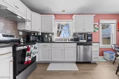 4722 Navarre Road SW, Canton, OH 44706 - Photo 10