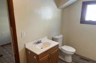 416 W Main St, Spencer, OH 44275 - Photo 8