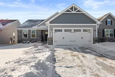 122 Eagle Circle, Amherst, OH 44001 - Photo 1