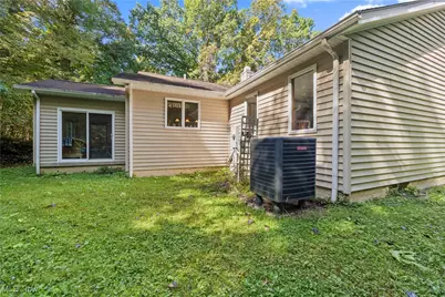 13612 Thompson Road, Vermilion, OH 44089 - Photo 38