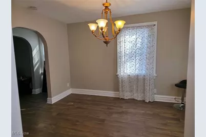 1425 Crescent Road SW, Canton, OH 44710 - Photo 10