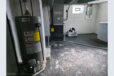 1425 Crescent Road SW, Canton, OH 44710 - Photo 32