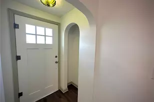 1075 Bacon Ave, East Palestine, OH 44413 - Photo 4