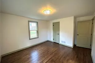 1075 Bacon Ave, East Palestine, OH 44413 - Photo 12