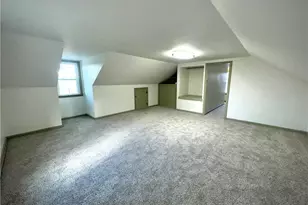 1075 Bacon Ave, East Palestine, OH 44413 - Photo 16