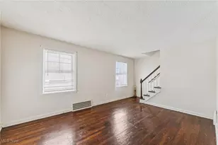 5481 Dalewood Ave, Maple Heights, OH 44137 - Photo 6