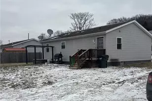 303 N 15th St, Coshocton, OH 43812 - Photo 14