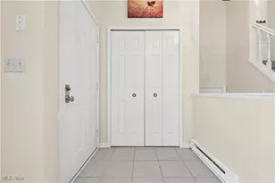 5279 Creekside Blvd, Brunswick, OH 44212 - Photo 6