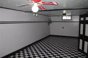 20591 Ball Ave, Euclid, OH 44123 - Photo 10