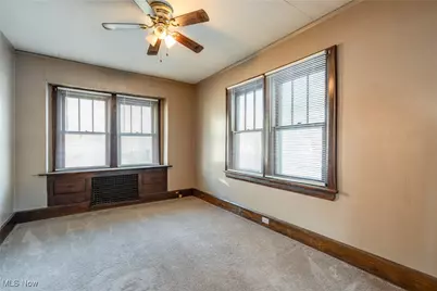 1228 Murray Avenue, Akron, OH 44310 - Photo 8