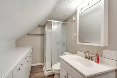 87 Hawthorne Avenue, Akron, OH 44303 - Photo 28