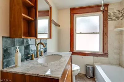 87 Hawthorne Avenue, Akron, OH 44303 - Photo 18