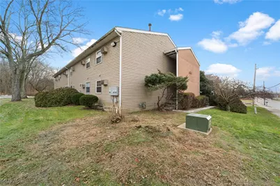 1757 S Arlington Street, Akron, OH 44306 - Photo 2