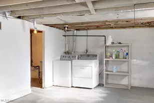 1612 Oakwood Ave, Akron, OH 44301 - Photo 20