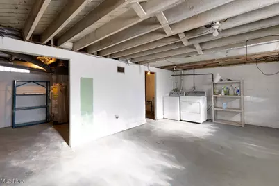 1612 Oakwood Avenue, Akron, OH 44301 - Photo 18