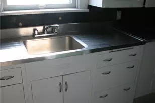 5 S Penn Ave, Greenville Boro, PA 16125 - Photo 4