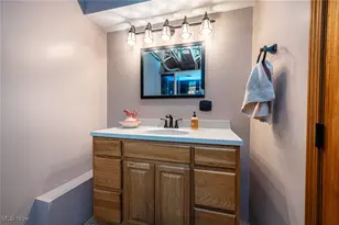 828 Green Dr, Coshocton, OH 43812 - Photo 46