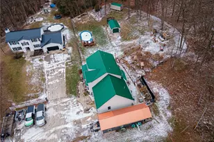 828 Green Dr, Coshocton, OH 43812 - Photo 12