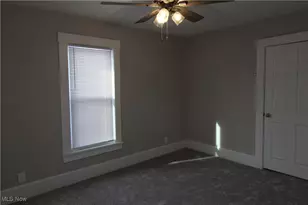 410 W Oak St, Orrville, OH 44667 - Photo 14