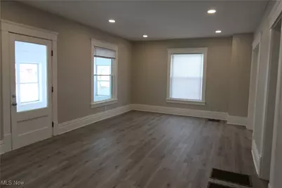 410 W Oak Street, Orrville, OH 44667 - Photo 2