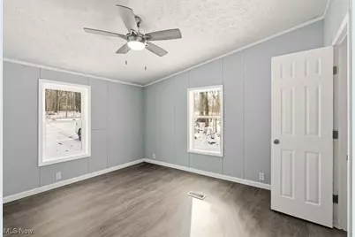 6809 Sumner Road, Ravenna, OH 44266 - Photo 18