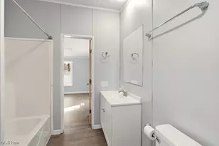 6809 Sumner Rd, Ravenna, OH 44266 - Photo 14