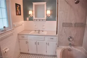 428 Aqueduct St, Akron, OH 44303 - Photo 22