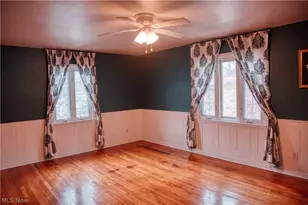 428 Aqueduct St, Akron, OH 44303 - Photo 20