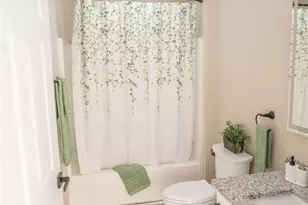 4662 Helmsworth Dr NE, Canton, OH 44714 - Photo 18