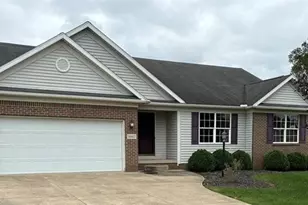 4662 Helmsworth Dr NE, Canton, OH 44714 - Photo 1