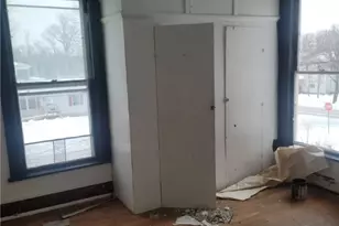 350 N Broadway, Geneva, OH 44041 - Photo 4