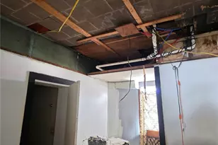 350 N Broadway, Geneva, OH 44041 - Photo 18