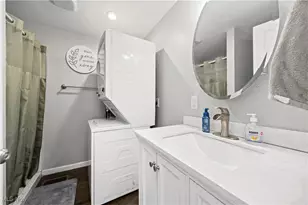 8010 Baumhart Rd, Amherst, OH 44001 - Photo 18