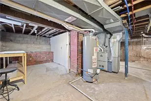 8010 Baumhart Rd, Amherst, OH 44001 - Photo 32