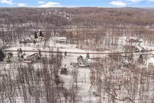 9685 Campton Ridge Dr, Chardon, OH 44024 - Photo 50