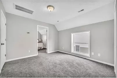 1566 Winchester Avenue, Oakwood, OH 44107 - Photo 22