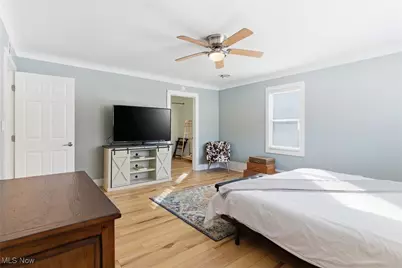 9800 Gleeson Drive, Valleyview, OH 44125 - Photo 26