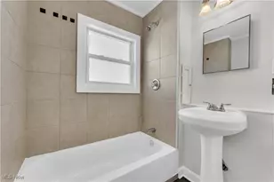 945 Nela View Rd, Cleveland Heights, OH 44112 - Photo 22