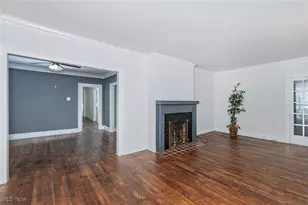 2819 E Derbyshire Rd, Cleveland Heights, OH 44118 - Photo 24