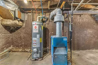 9407 Detroit Avenue #6, Loveland, OH 44102 - Photo 20