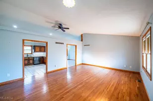 195 N Bruce St, Little Hocking, OH 45742 - Photo 4