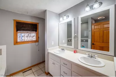 195 N Bruce Street, Little Hocking, OH 45742 - Photo 14