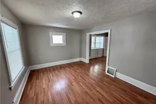 1174 Tampa Ave, Akron, OH 44314 - Photo 6