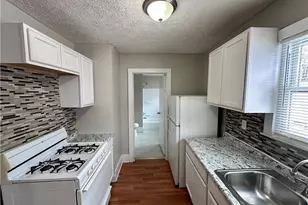 1174 Tampa Ave, Akron, OH 44314 - Photo 8