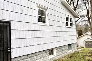 1174 Tampa Ave, Akron, OH 44314 - Photo 2