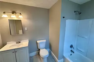 1174 Tampa Ave, Akron, OH 44314 - Photo 10