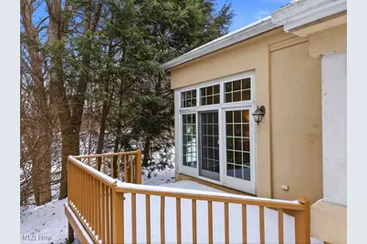 1340 Village Drive, Akron, OH 44313 - Photo 34